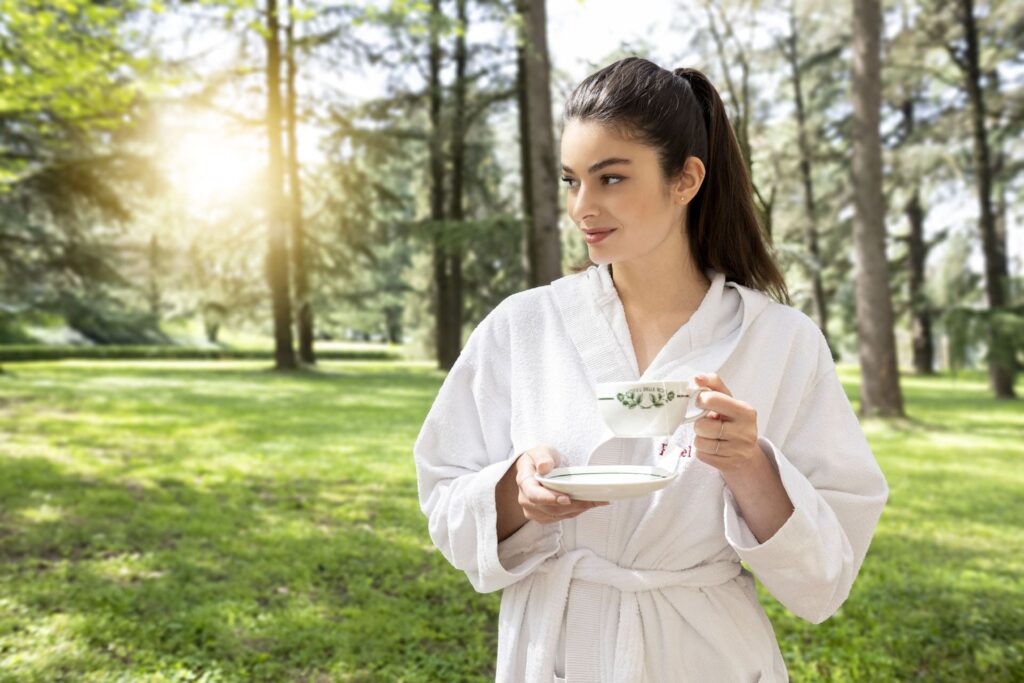 tisana nel parco delle terme di monticelli